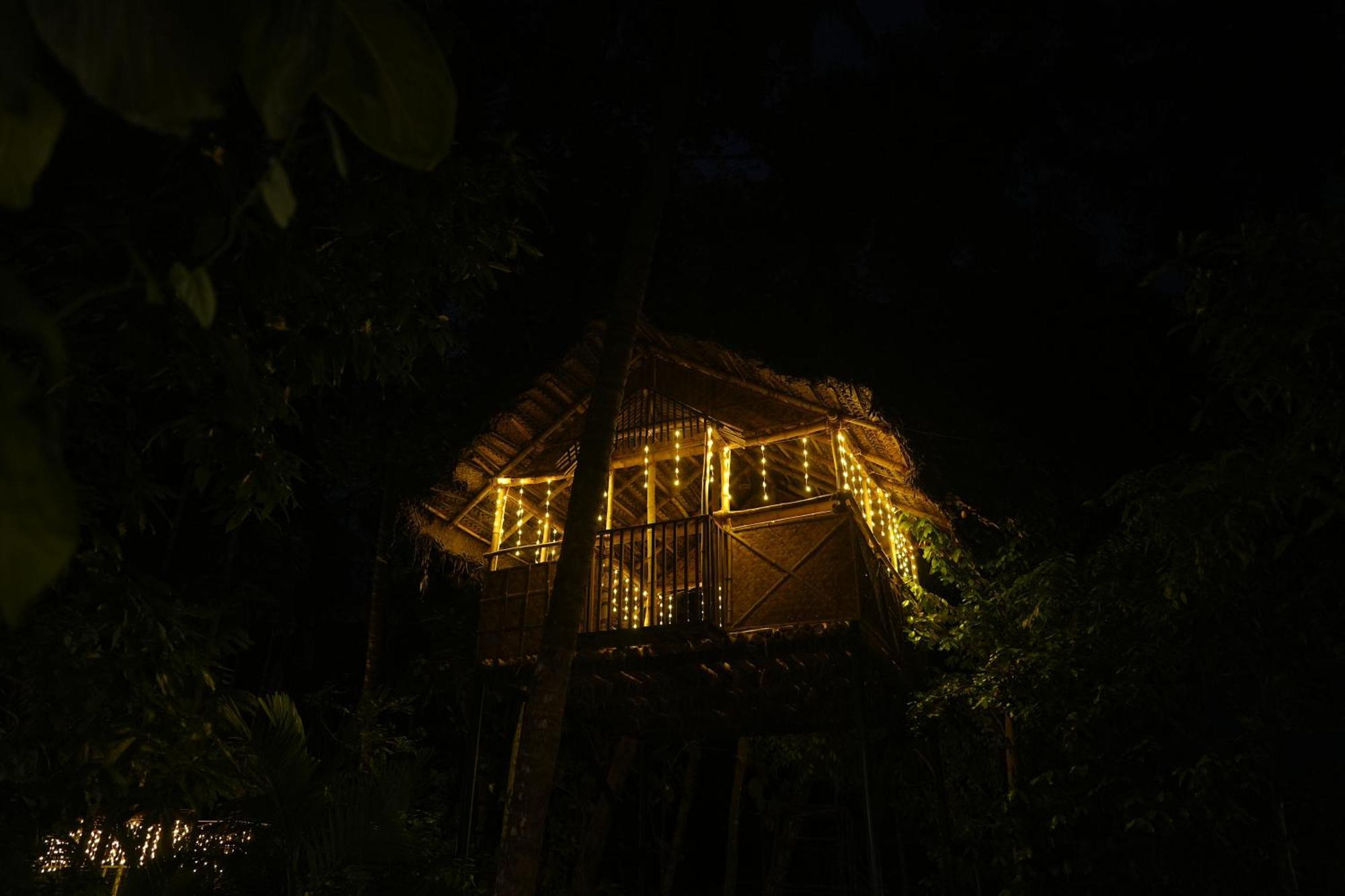 Kayyalas Courtyard Thrissur Exterior photo