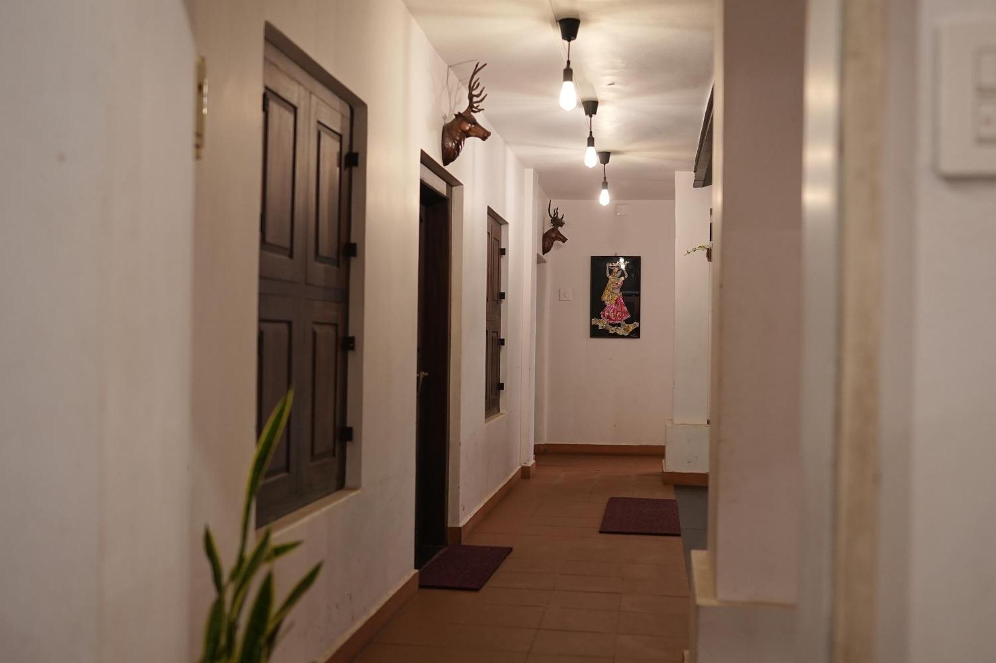 Kayyalas Courtyard Thrissur Exterior photo